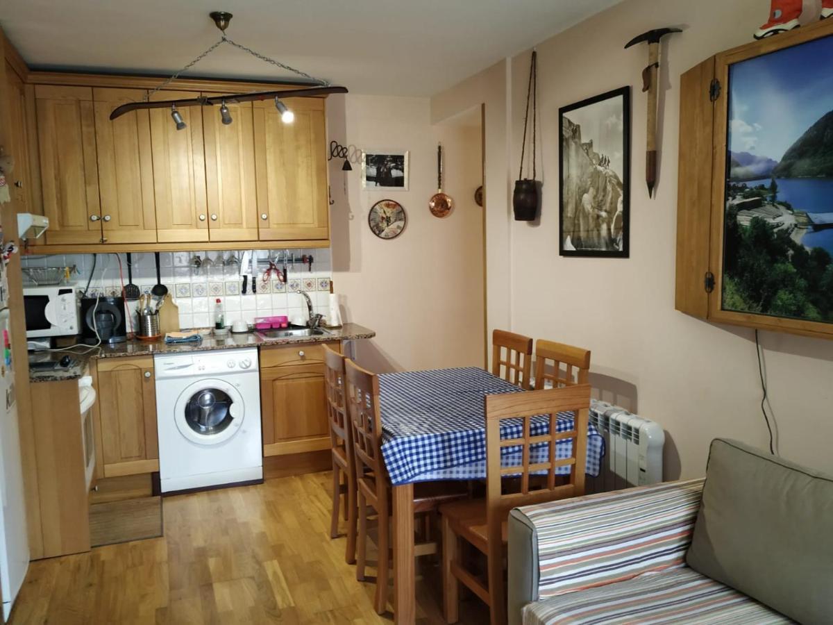 Apartamento En Escarrilla, Sallent De Gallego Bagian luar foto